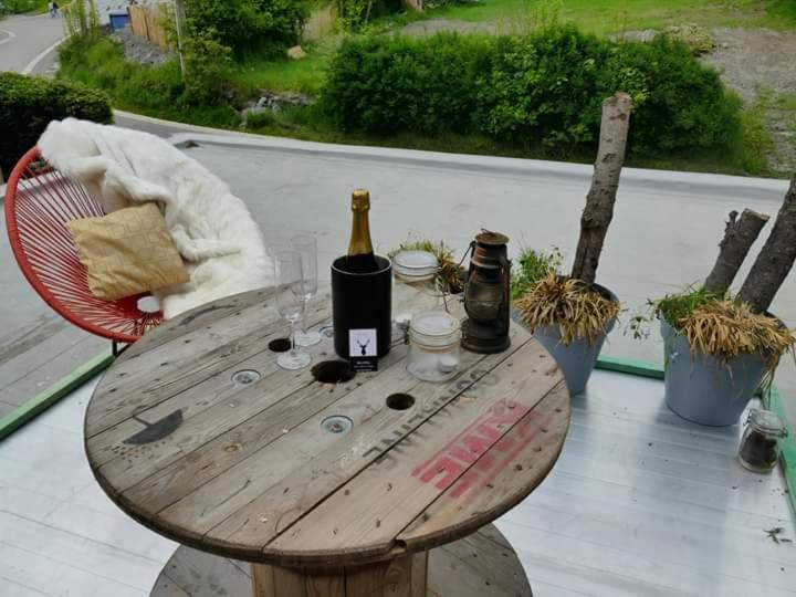Oh Deer! Apartamento Vaux-sur-Sure Exterior foto